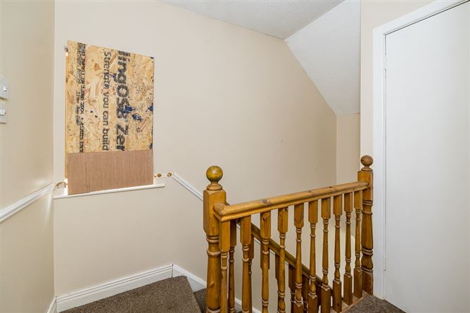 8 Willow Wood Park, Clonsilla, Dublin 15