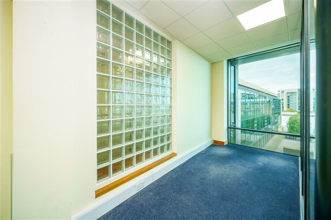 Suite 6 The Avenue, Beacon Court, Dublin 18, Sandyford