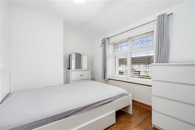 Photo 14 of 24 — 45 Wellmount Crescent, Finglas, Dublin 11