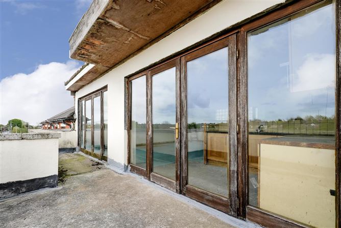 Photo 22 of 36 — 1A & 1B Olivemount Terrace, Dundrum, Dublin 14