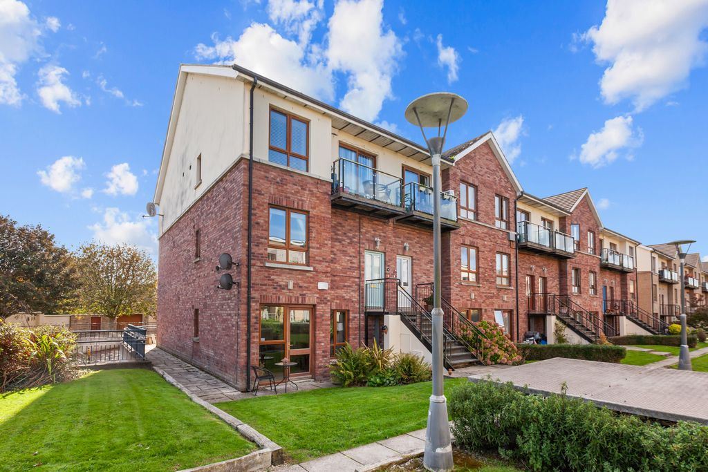 Photo 1 of 19 — 57 Galtrim Grange , Malahide, County Dublin