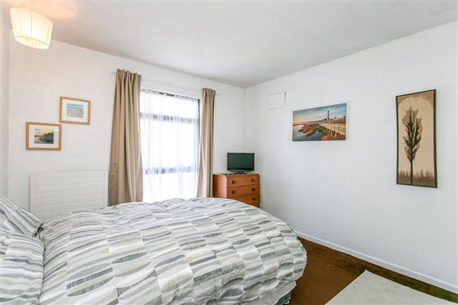 25 Stillorgan Wood, Stillorgan, Co. Dublin