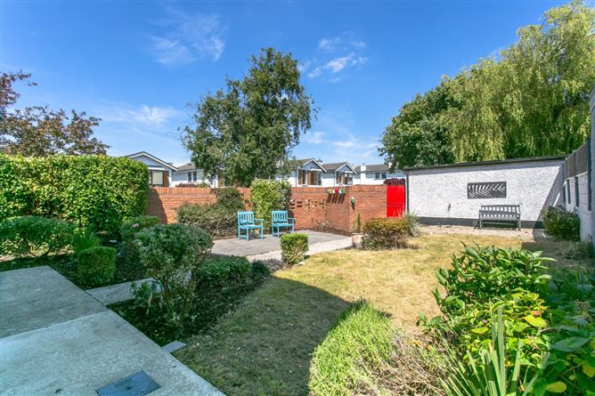 25 Stillorgan Wood, Stillorgan, Co. Dublin