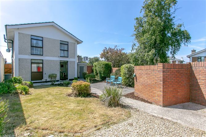 25 Stillorgan Wood, Stillorgan, Co. Dublin