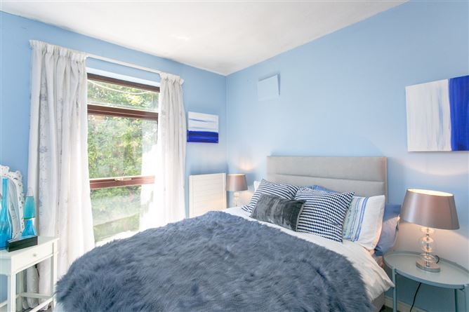 25 Stillorgan Wood, Stillorgan, Co. Dublin