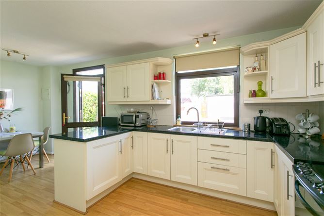 25 Stillorgan Wood, Stillorgan, Co. Dublin