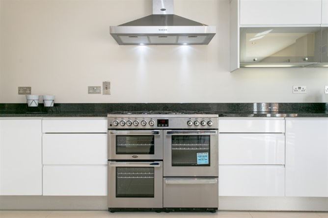 3 Avoca, Lower Road, Shankill, Dublin 18