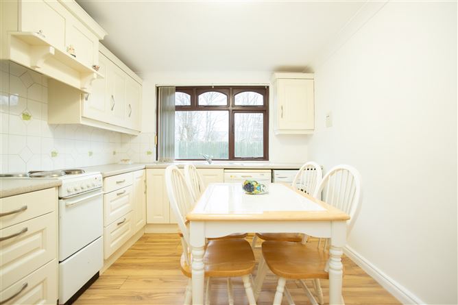 Cherryvale, Bay Estate, Dundalk, Louth