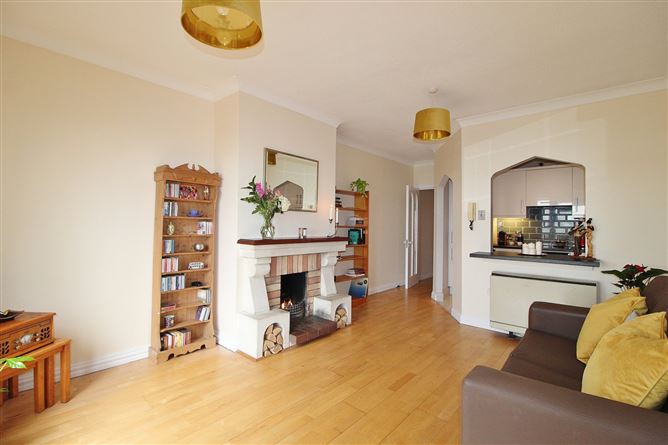 Apt, 32 Danesfort, Clontarf, Dublin 3