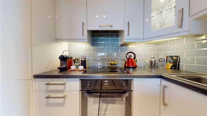 Apt, 32 Danesfort, Clontarf, Dublin 3