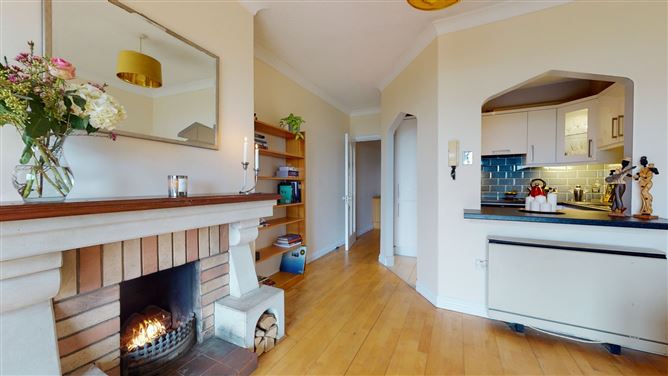 Apt, 32 Danesfort, Clontarf, Dublin 3