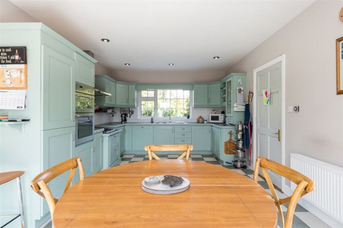 Meadow Grove, Oilgate, Wexford