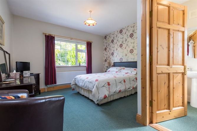 Meadow Grove, Oilgate, Wexford