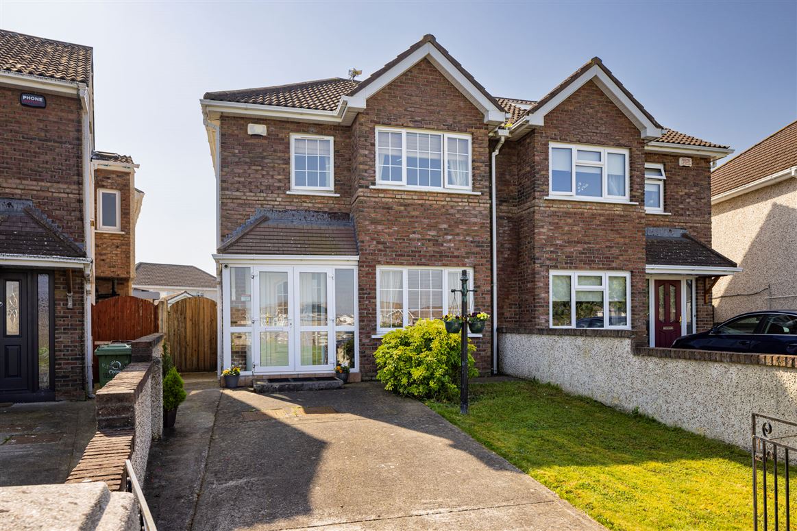70 Bunbury Gate Crescent, Swords, County Dublin