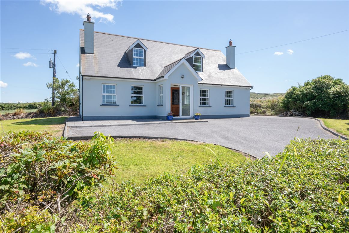 Lahern Lodge, Lahern, Baltimore,   West Cork