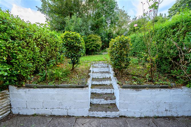 Photo 22 of 35 — 23 Seminary Walk, Farranree, Cork