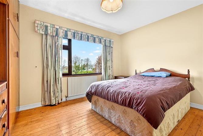 Photo 18 of 27 — Ballygawley Village, Ballygawley, Sligo