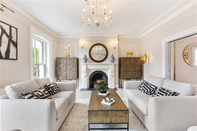 https://photos-a.propertyimages.ie/media/5/7/4/5005475/f4915d20-a016-461d-8a29-7247654c422b_l.jpg