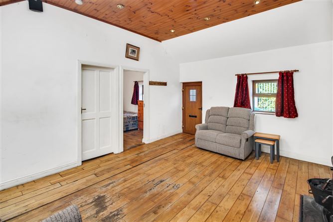 Courtneys Cottage, Bluepool Upper, Kanturk, Co. Cork