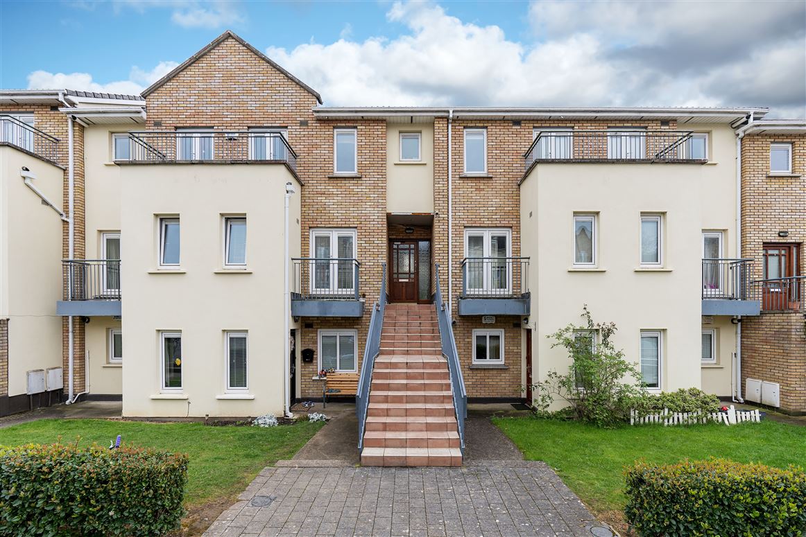 91 Erris Square, Blanchardstown, Dublin 15 Get Property Estate Agents