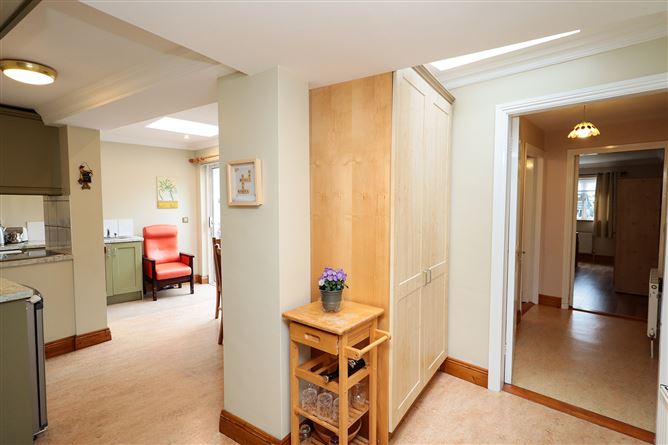 6 Fairview, Graiguenamanagh, Kilkenny