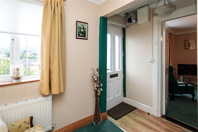 6 Fairview, Graiguenamanagh, Kilkenny