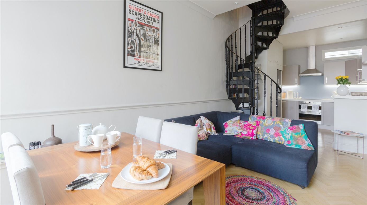 Jasmine Mews,London,Greater London,United Kingdom