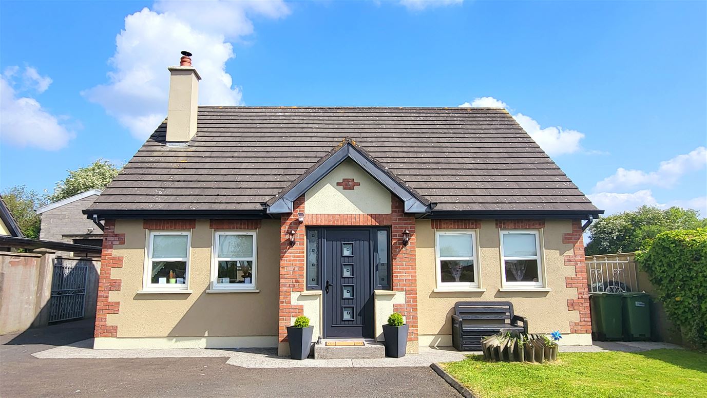 5 Gurteen Grove, Rathcabbin, Tipperary