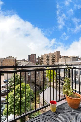 28 Pier 19, Bridgefoot Street, Dublin 8