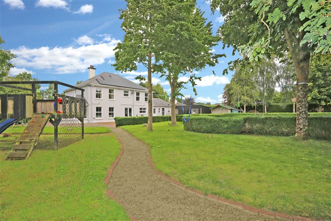 Castlewood House, Castleroberts, Adare, Limerick