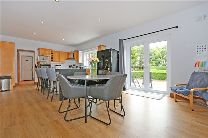 Castlewood House, Castleroberts, Adare, Limerick