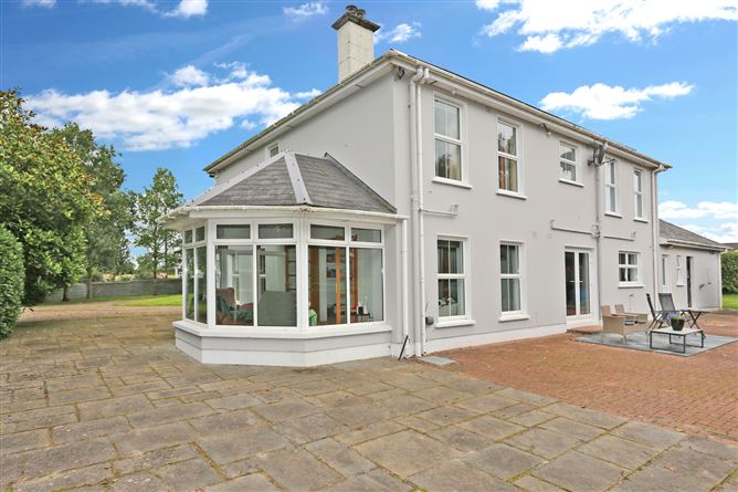 Castlewood House, Castleroberts, Adare, Limerick