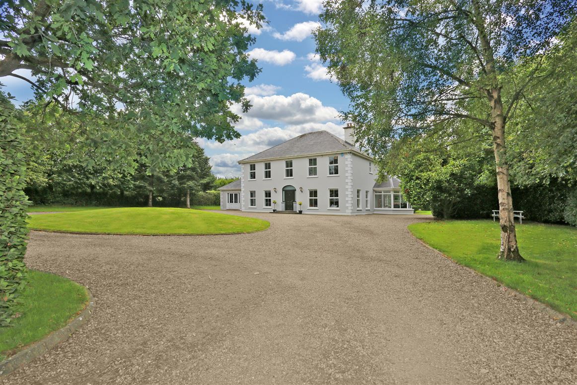 Castlewood House, Castleroberts, Adare, Limerick