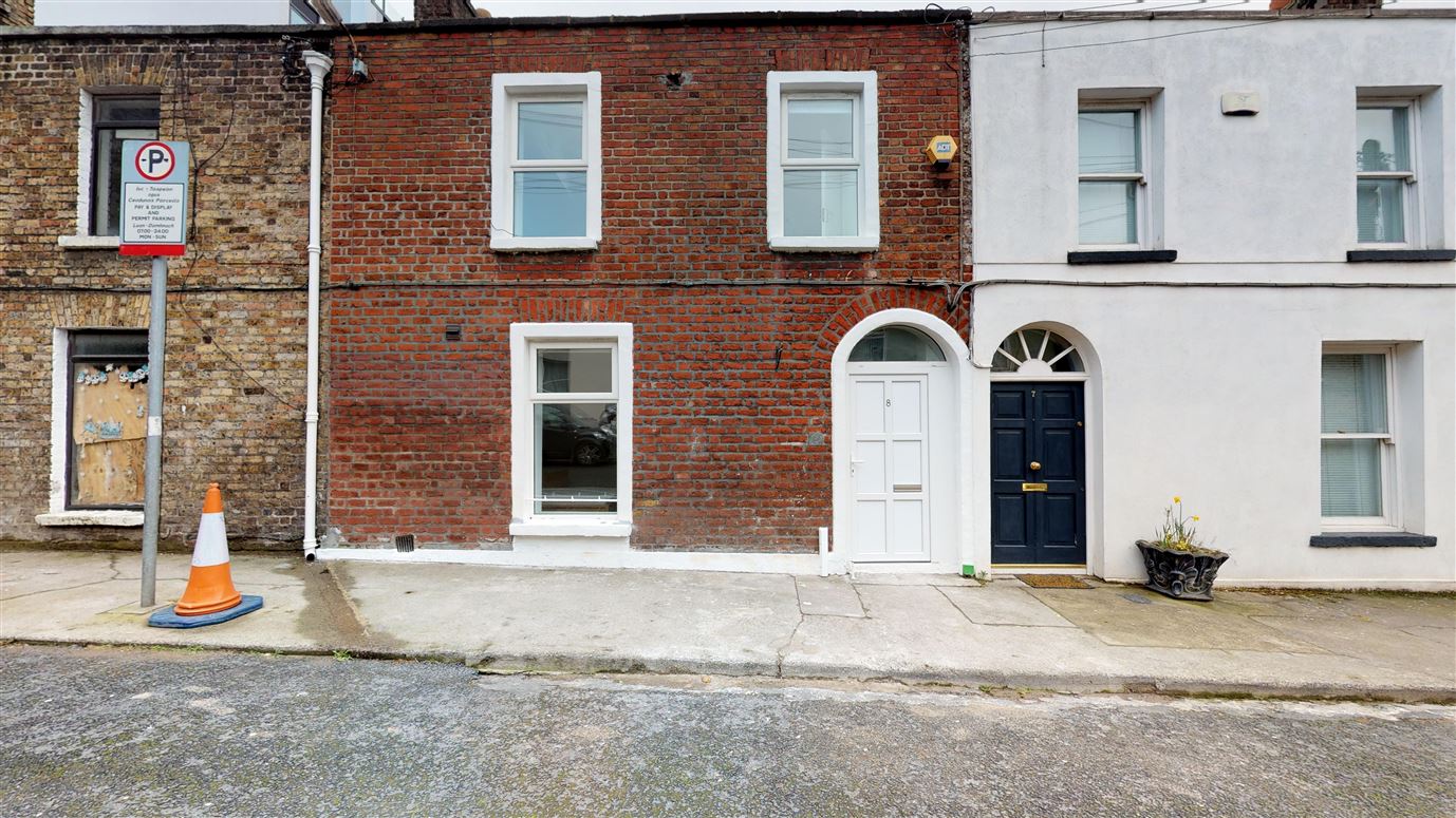 8 Langrishe Place, North City Centre,   Dublin 1