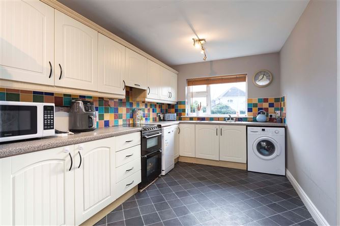 6 Beech Lawn, Beaufort Place, Navan, Co. Meath