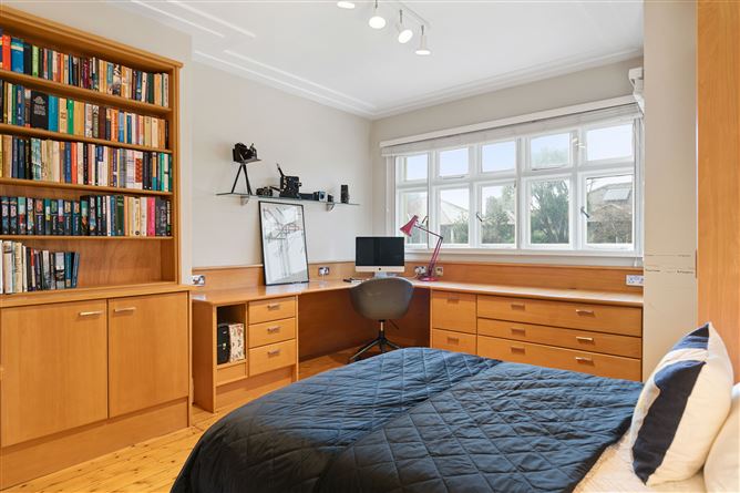 17 Oaklands Drive, Rathgar, Dublin 6