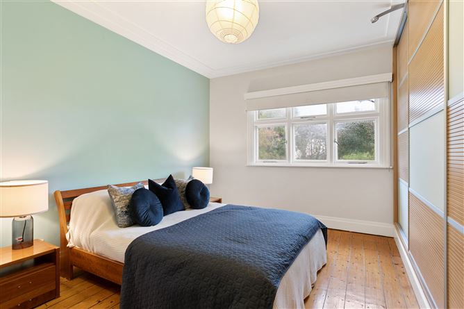 17 Oaklands Drive, Rathgar, Dublin 6