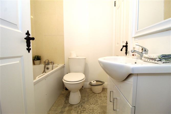 40 Portavolla, Banagher, Co. Offaly