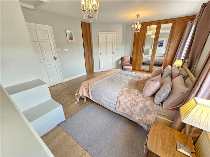 35 Iniscarrigh, Ennis, Co. Clare