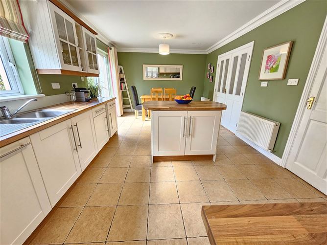 35 Iniscarrigh, Ennis, Co. Clare