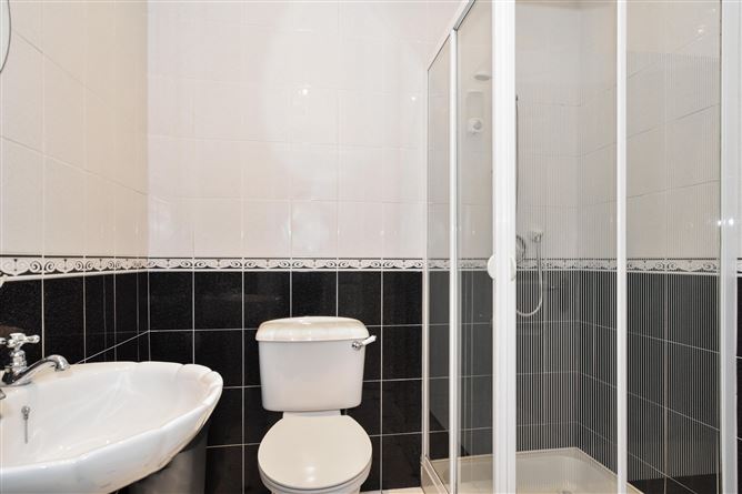 46 Lios Ealtan, Salthill Road Lower, Galway