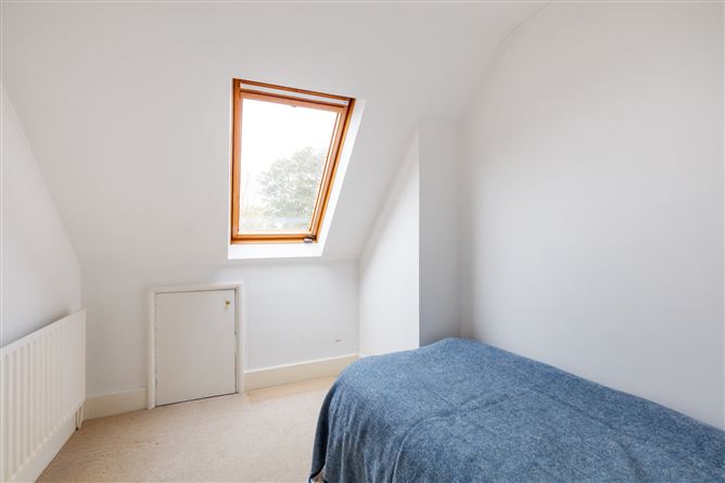 10 St Domhnach's Well, Sutton, Dublin 13