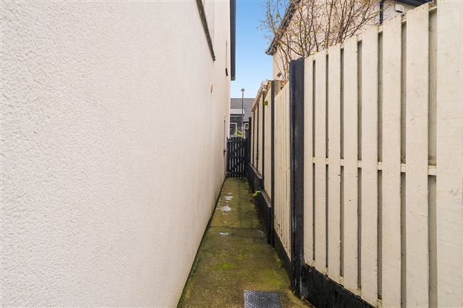 16 Crosforge, Saggart, Co. Dublin