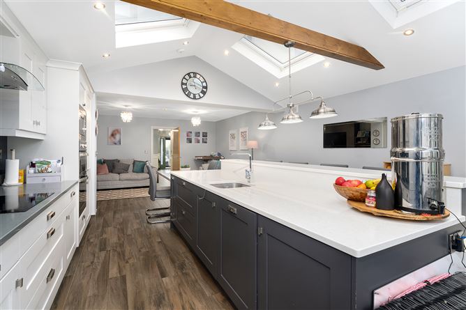 16 Crosforge, Saggart, Co. Dublin