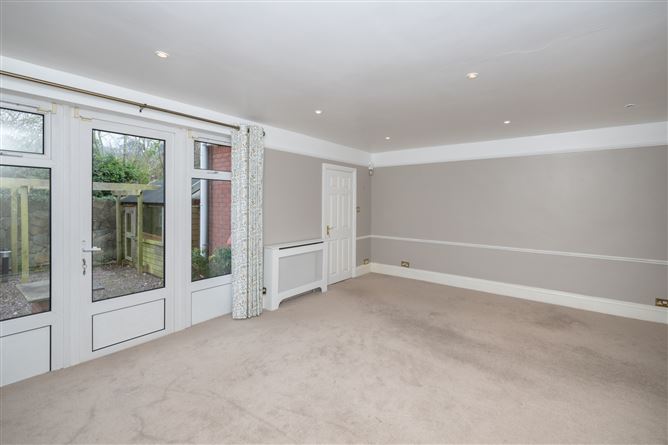 14 Douglas Close, Douglas Village, Cork