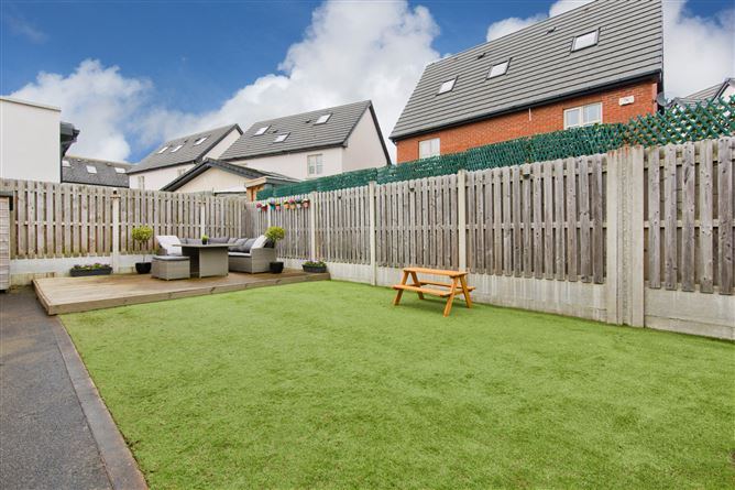 13 Thornberry Close, Belmont, Stepaside, Dublin 18