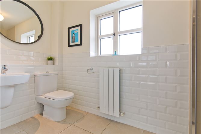 13 Thornberry Close, Belmont, Stepaside, Dublin 18