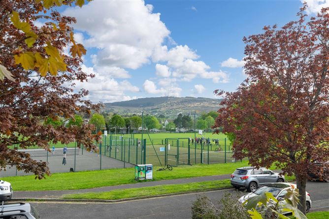 21 Blackthorn Grove, Sandyford, Dublin 16