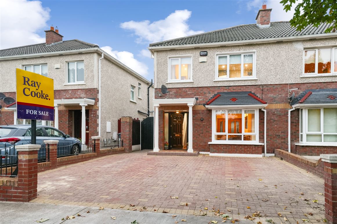 32 Hazelbury Park, Clonee, Dublin 15, D15 W6Y6