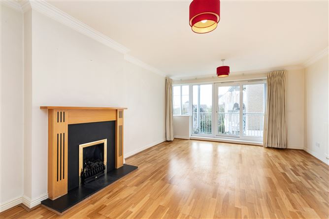 9 Glen Court, Stepaside Park, Stepaside, Dublin 18